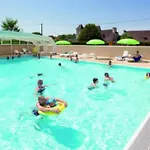 4 Etoiles - Piscine - Eed0fi Kamp alanı *