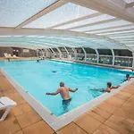 4 Etoiles - Piscine - Eed0fi *