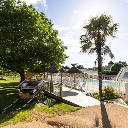 4 Etoiles - Piscine - Eed0fi