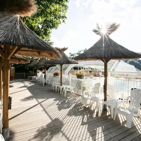 4 Etoiles - Piscine - Eed0fi * Thegra