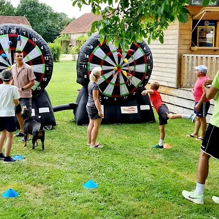 4 Etoiles - Piscine - Eed0fi *