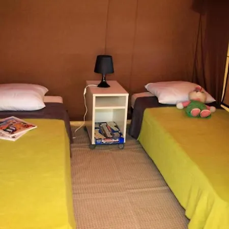 4 Etoiles - Piscine - Eed0fi Thégra