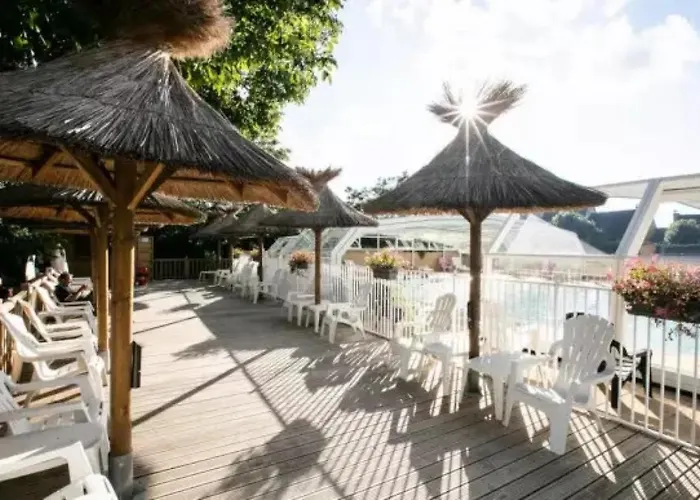 4 Etoiles - Piscine - Eed0fi