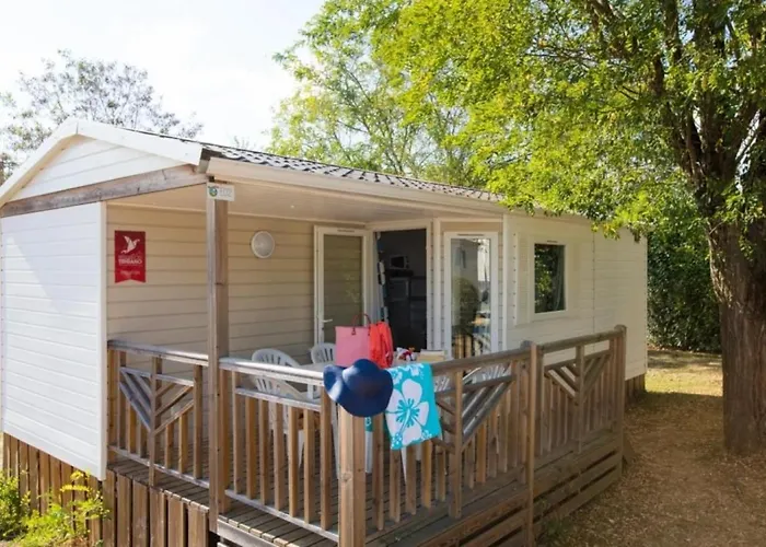 4 Etoiles - Piscine - Eed0fi *