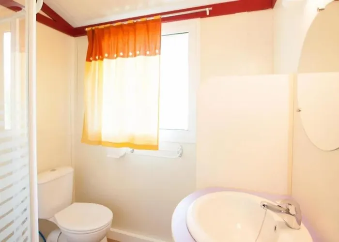 4 Etoiles - Piscine - Eed0fi * Thégra