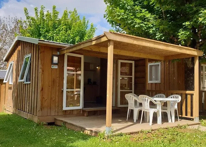 4 Etoiles - Piscine - Eed0fi